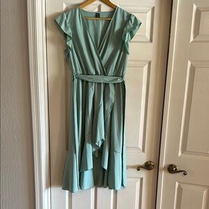 Elegant Green Wrap Dress